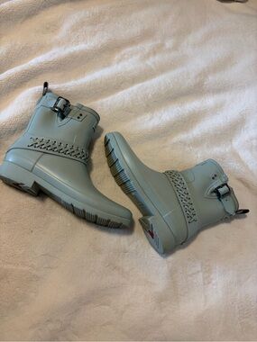 Hunter Refined Woven Strap Biker Rain Boots